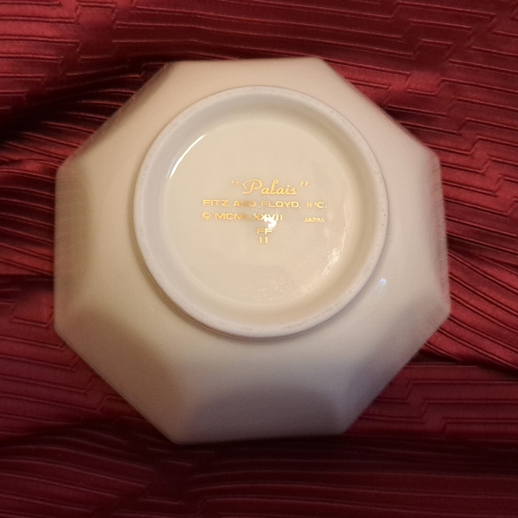 Fitz & Floyd Palais Buff 5" Octagonal Vegetable Bowl 5 1/8" - China Dinnerware - Picture 5 of 5